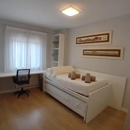 Luxurious, Modern Six Bedroom In * Dénia