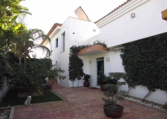 Luxurious, Modern Six Bedroom In * Denia