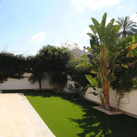 Luxurious, Modern Six Bedroom In Villa Denia
